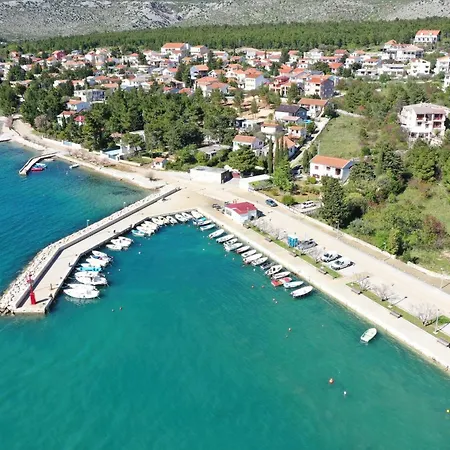 Marina, No 1 Apartman