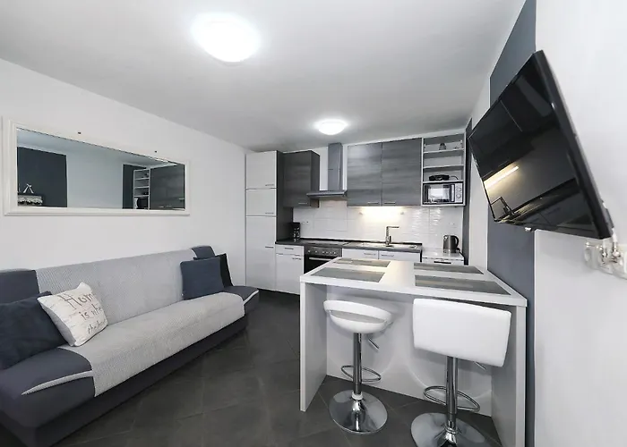 Marina, No 1 Apartmán