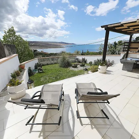 Marina, No 1 Apartman