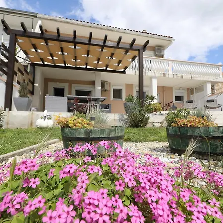 Apartamento Marina, No 1 *