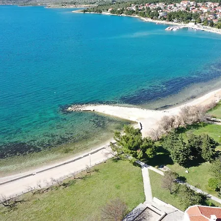 Marina, No 1 Rovanjska