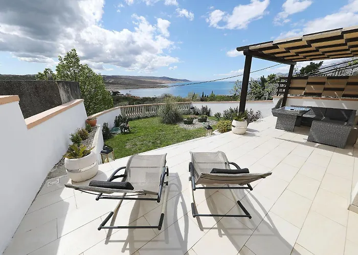 Marina, No 1 Appartement