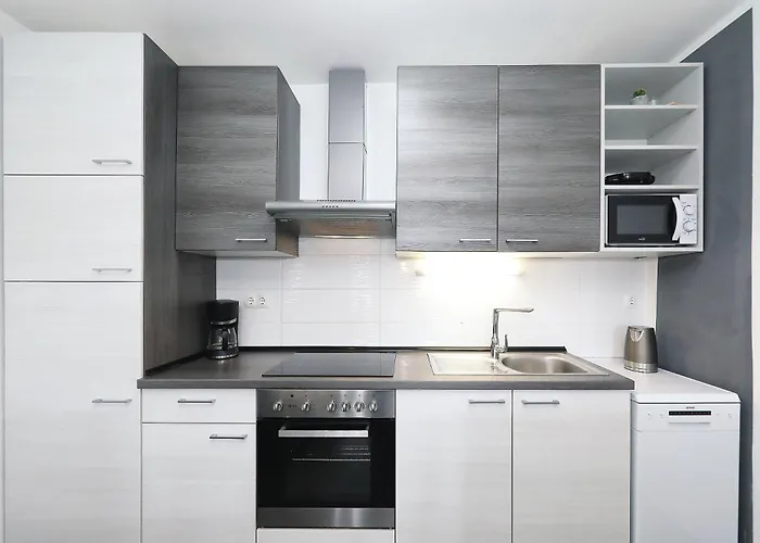 Marina, No 1 Appartement Rovanjska